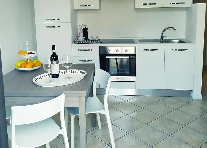 Casa Gaia - Alojamento de Acomodação e Pequeno-almoço Sirmione
